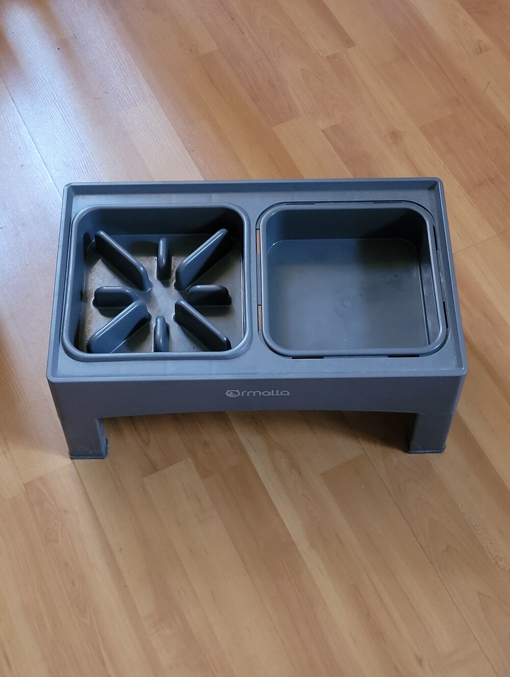 Adjustable Elevated Dog Bowls